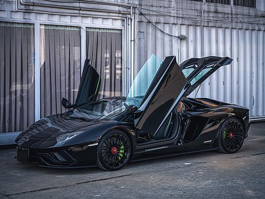 兰博基尼-Aventador s