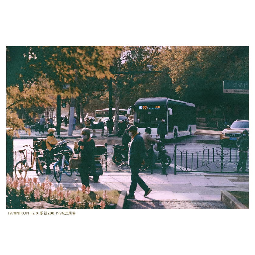 热爱没有保质期-70年代尼康F2 X 国产之光1996过期乐凯