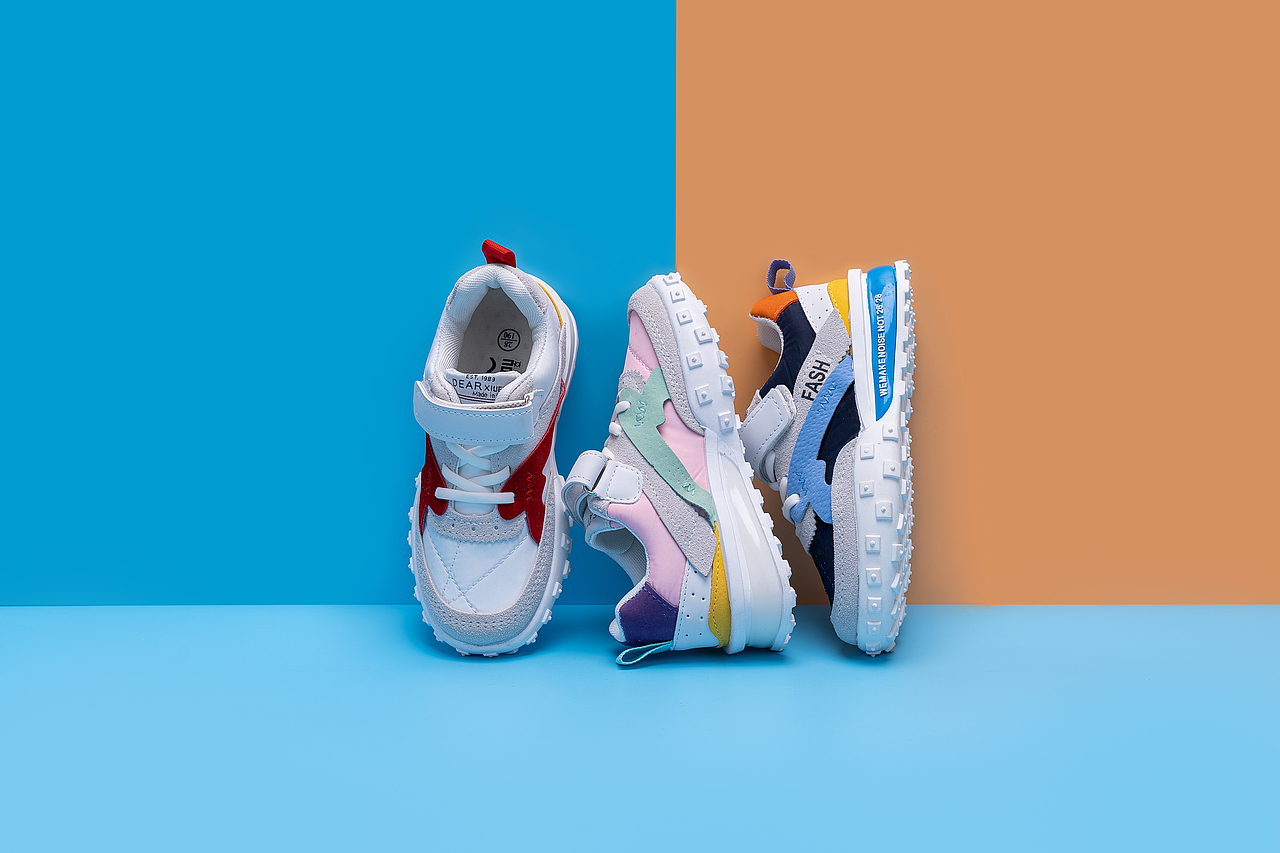 产品摄影丨YAHANHOU丨Children's shoes shooting（图ZMjY2OTU0MTQ4） - 产品摄影 - 站酷设计师LUSILUN原创素材 - 站酷ZCOOL