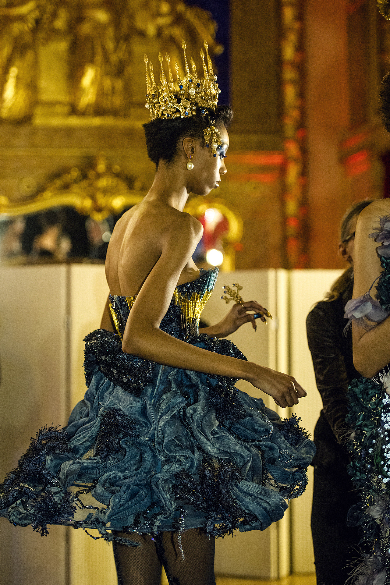 2018巴黎高定幕后图片故事（图ZMTEwMjgwOTYw） - 时尚/艺术摄影 - 站酷设计师明视觉2046原创素材 - 站酷ZCOOL