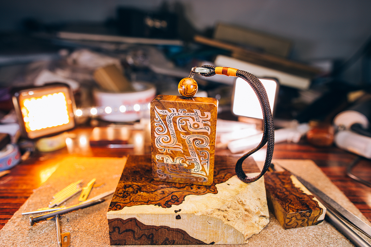 沙漠铁木嵌银，战国龙纹（图ZMjkwMjQ1OTY0） - 其他手工艺 - 站酷设计师易水癫原创素材 - 站酷ZCOOL