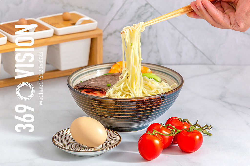 清淡面条牛肉面美食拍摄淘宝静物拍摄主图详情
