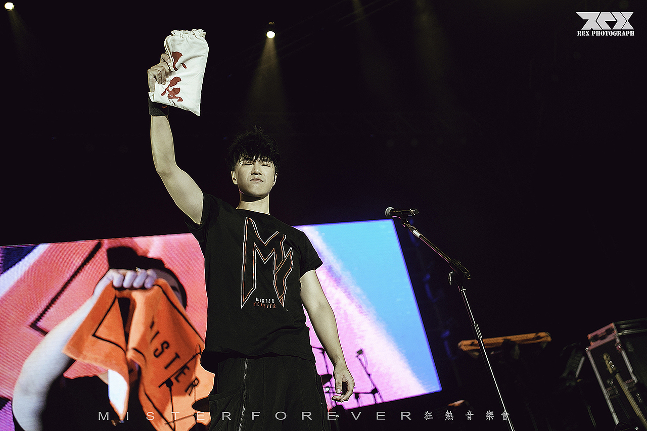MR狂热演唱会（图ZMTA5NzU2Mzg0） - 人像摄影 - 站酷设计师Rex琛原创素材 - 站酷ZCOOL