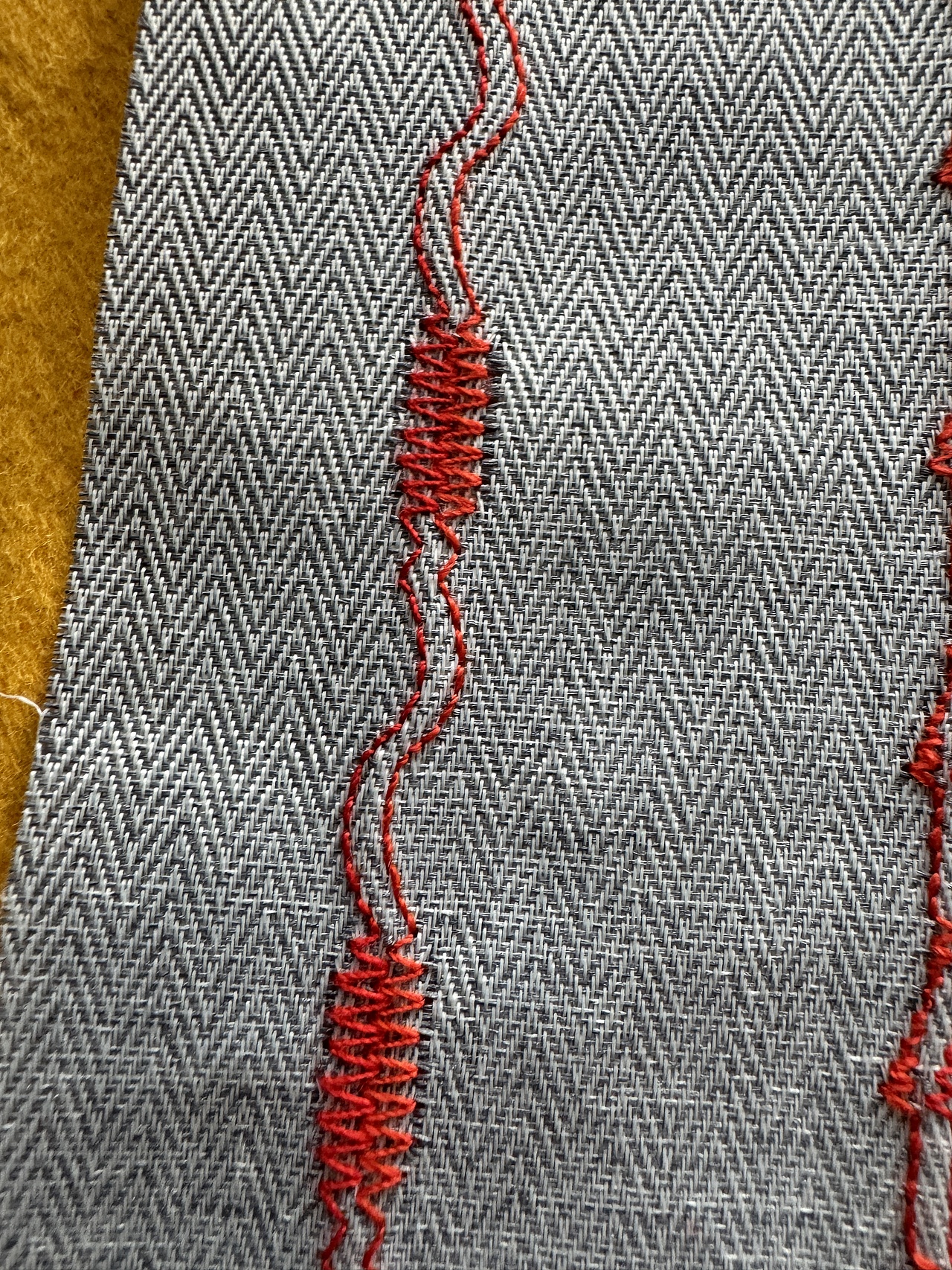 标题：搜盈坦途二十年辉煌：编织缝纫技艺的全球图谱（图ZMzc2NTcxMjU2） - 休闲/流行服饰 - 站酷设计师花样缝纫机原创素材 - 站酷ZCOOL