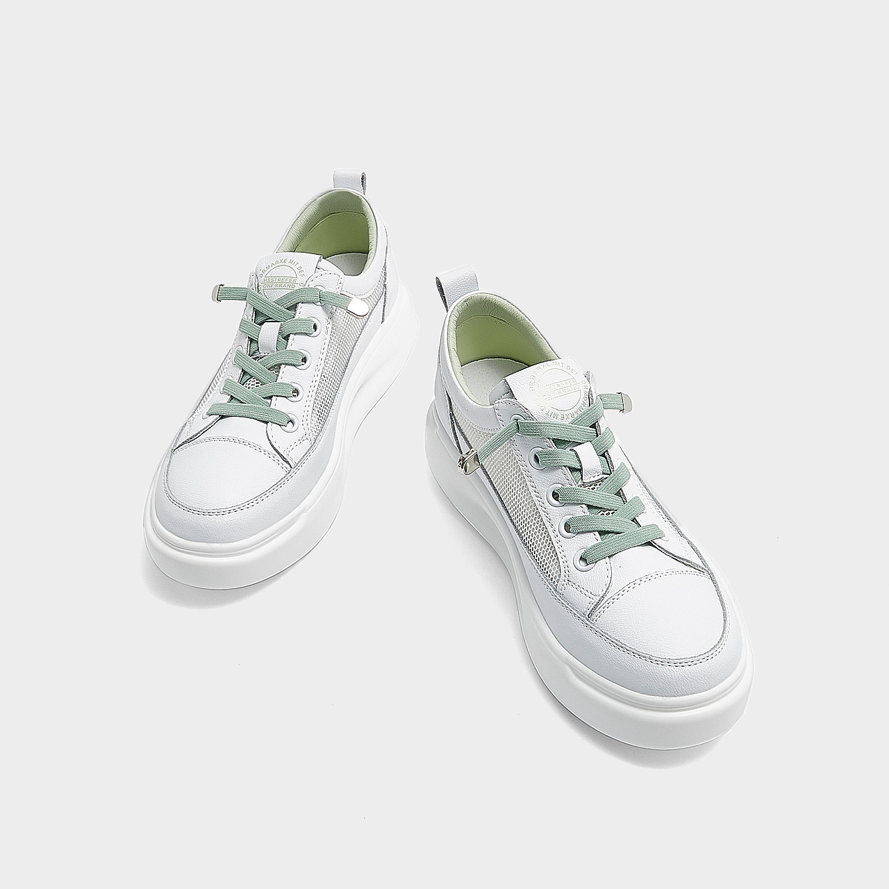 运动鞋（图ZMjA3ODczNjQ4） - 产品摄影 - 站酷设计师是白蔡啊原创素材 - 站酷ZCOOL