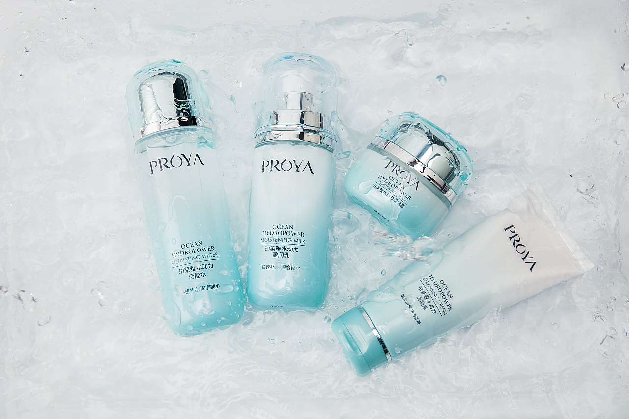 珀莱雅新水动力套装场景图