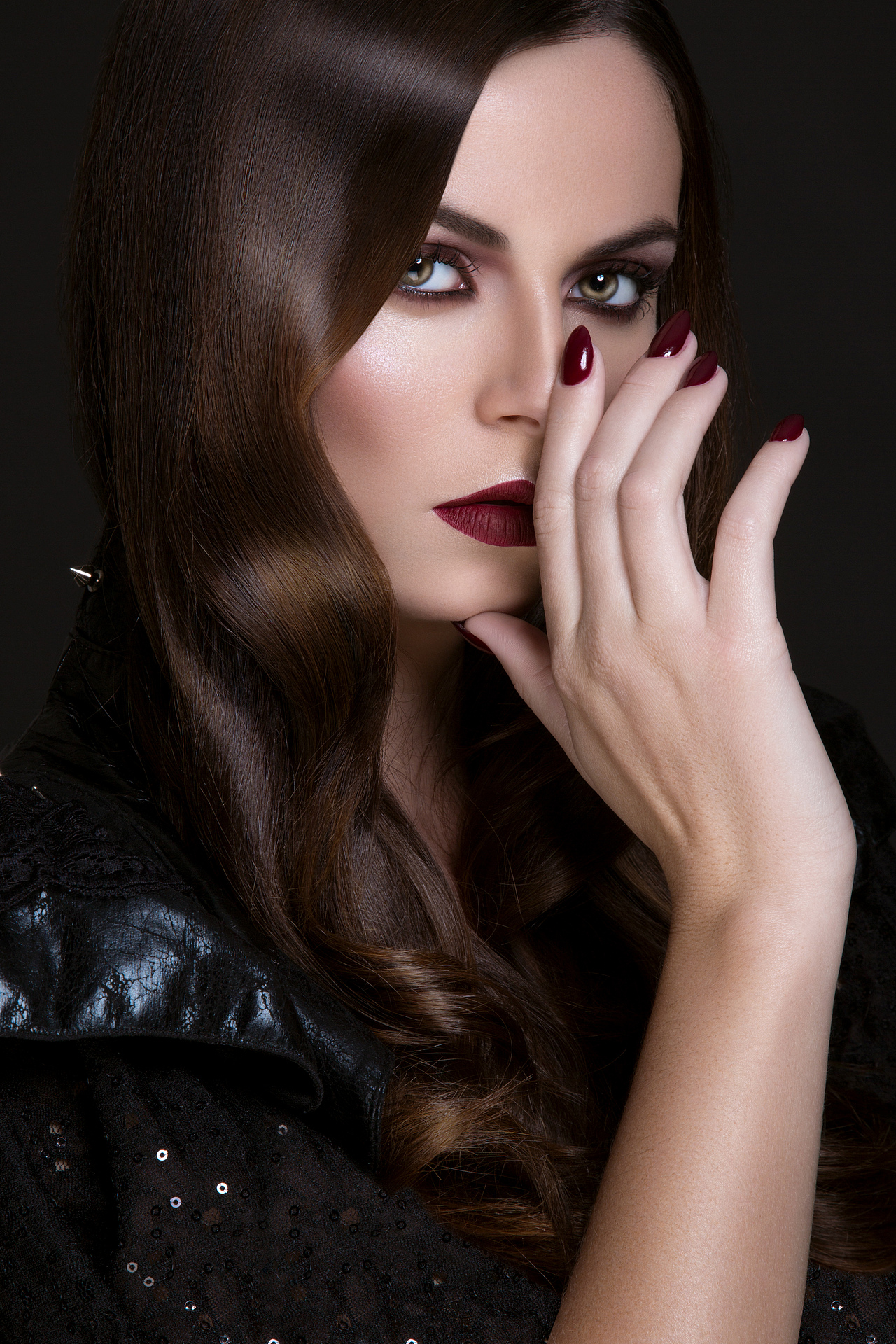 修了下头发（图ZNzU3NzgwODA=） - 修图/后期 - 站酷设计师知行社陈毅原创素材 - 站酷ZCOOL