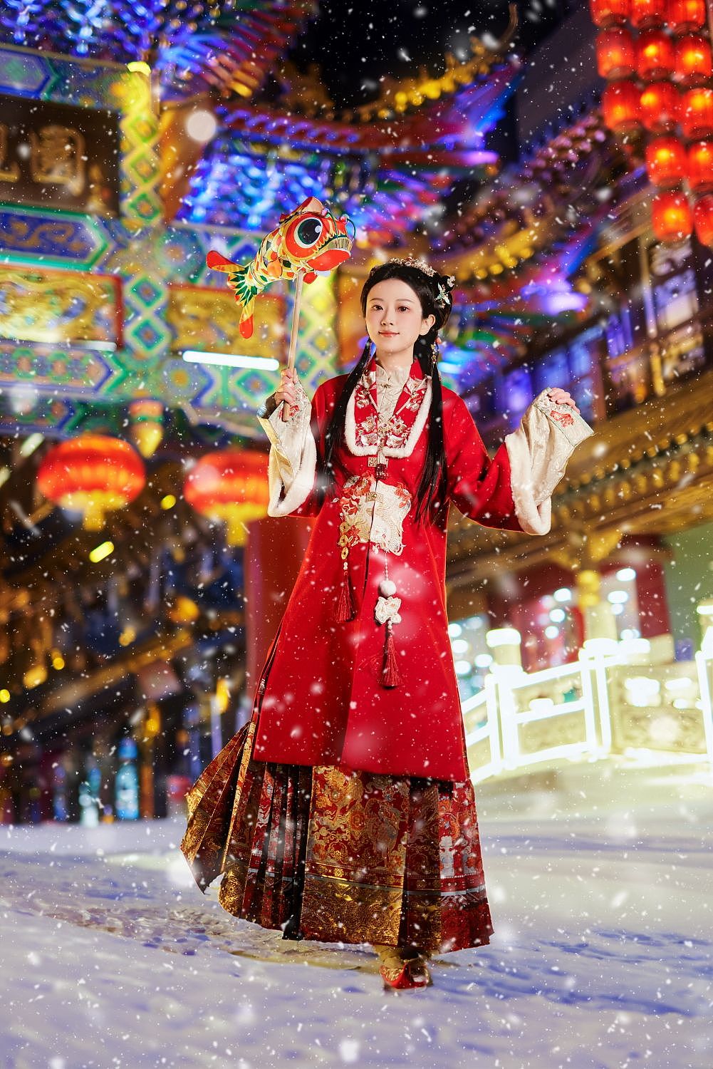 初五财神到,瑞雪待春风