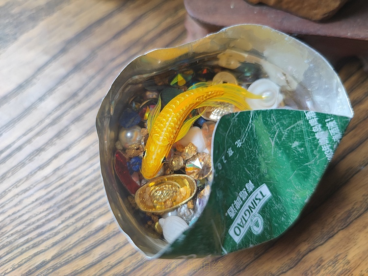 青啤罐锦鲤鱼（图ZMjYwMzM3Njc2） - 其他手工艺 - 站酷设计师凡尼亨原创素材 - 站酷ZCOOL