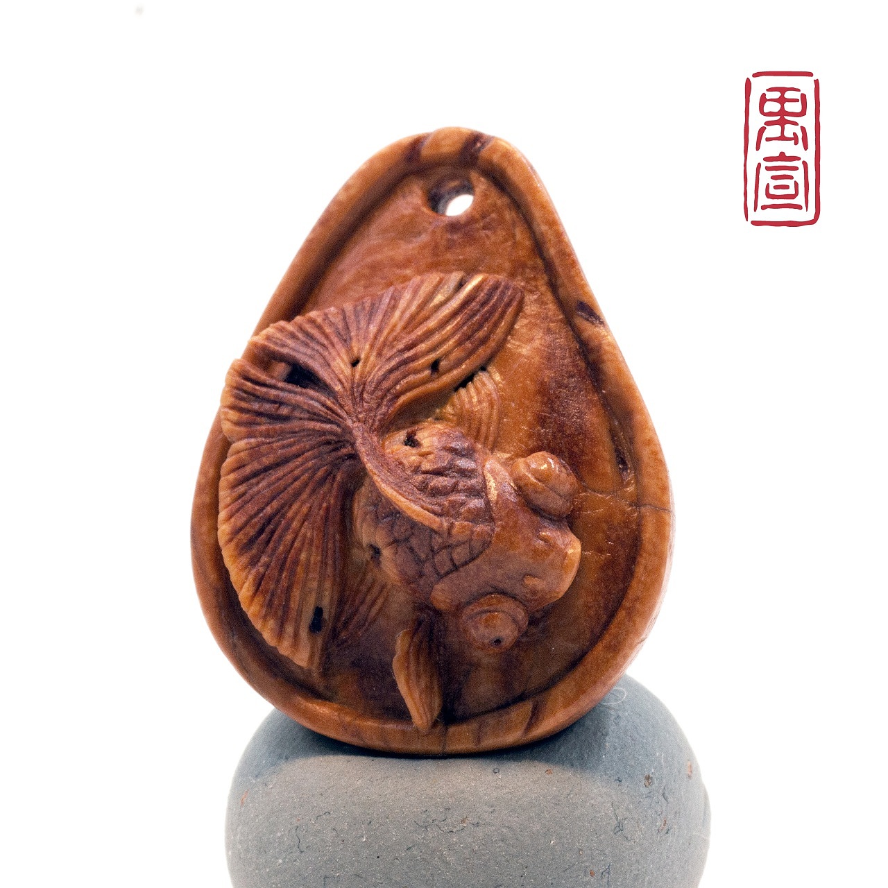 《一瓢金》小籽桃核雕刻