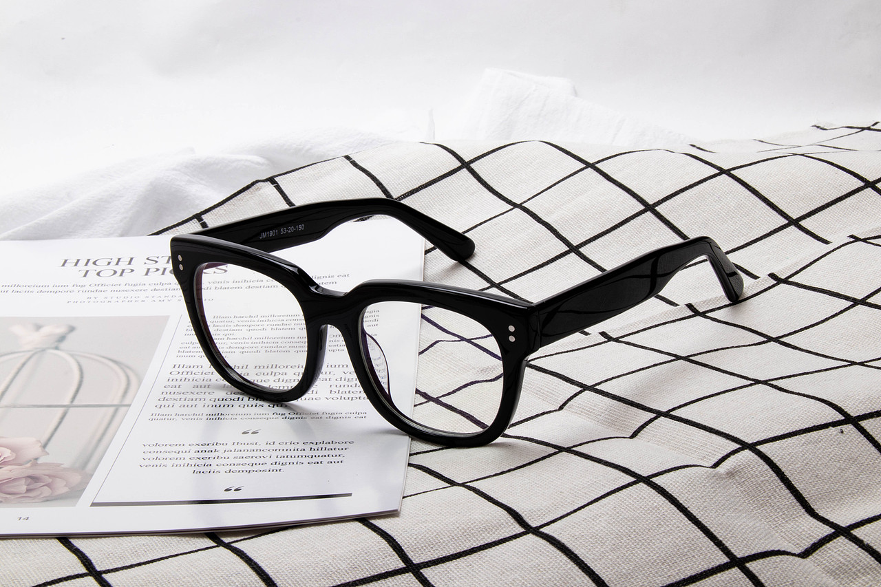 眼镜（图ZMTgwODc5OTc2） - 产品摄影 - 站酷设计师_阿年原创素材 - 站酷ZCOOL