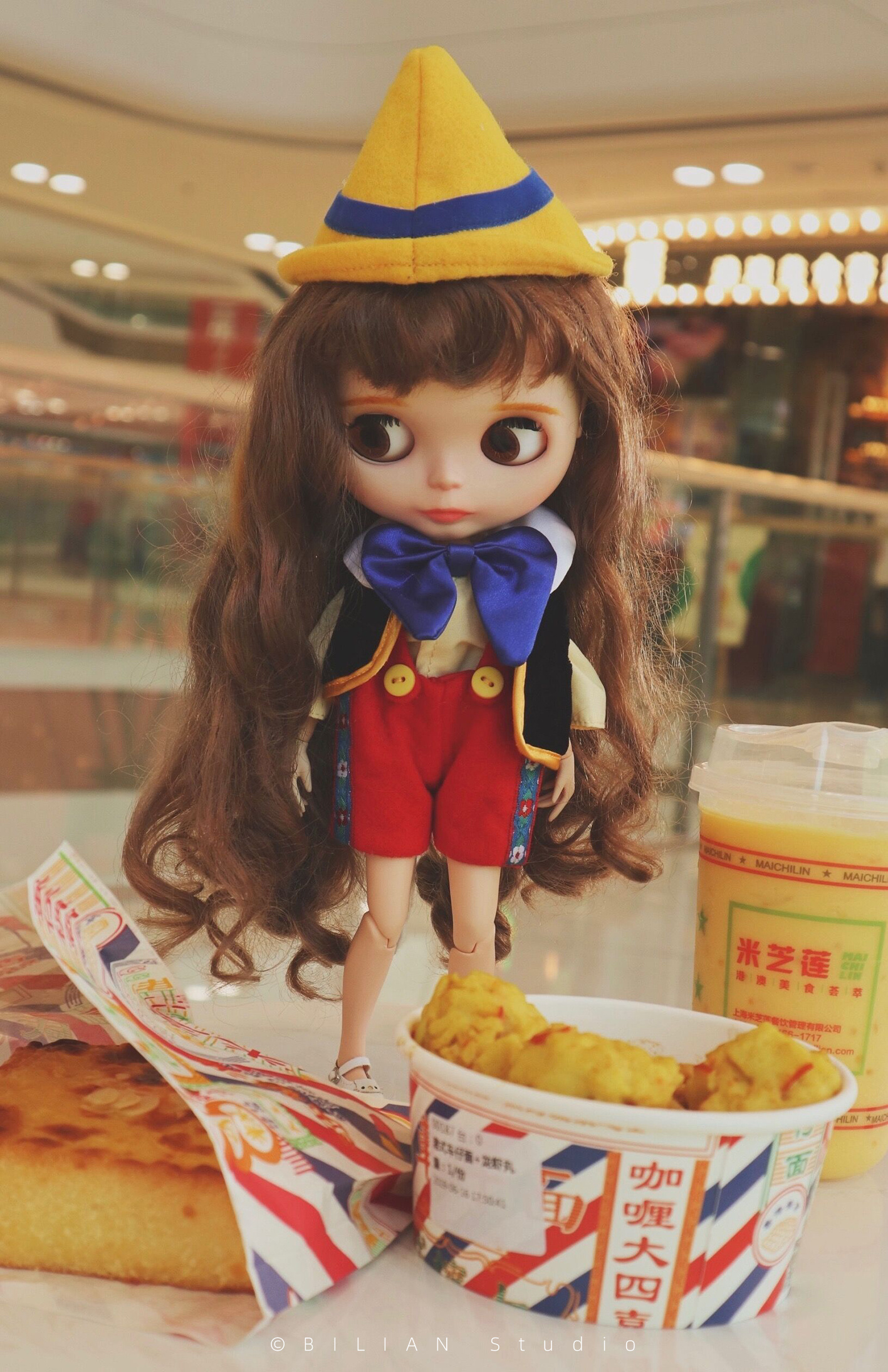 小布娃娃blythe街拍摄影