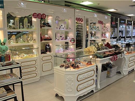 欧式别具一格SIDI饰典饰品展柜设计制作