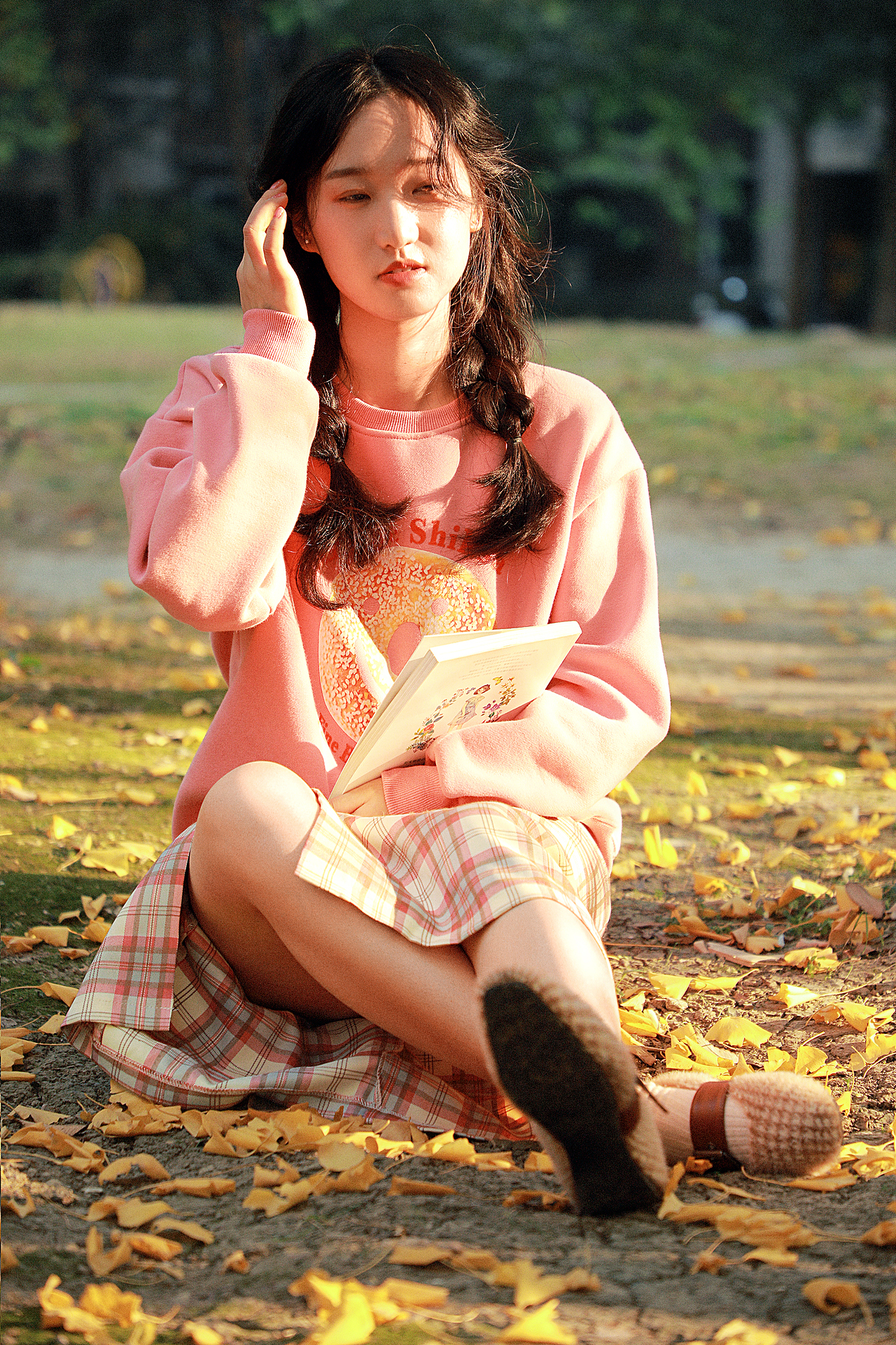 秋日午后 少女写真（图ZMjMyNzI1ODYw） - 人像摄影 - 站酷设计师我有条狗叫汤圆原创素材 - 站酷ZCOOL