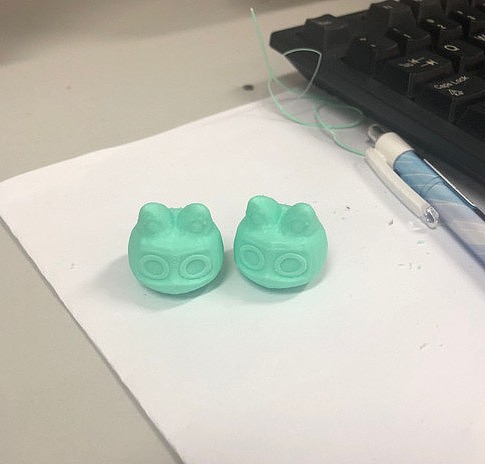 之前尝试了一下3d打印的煤球效果~