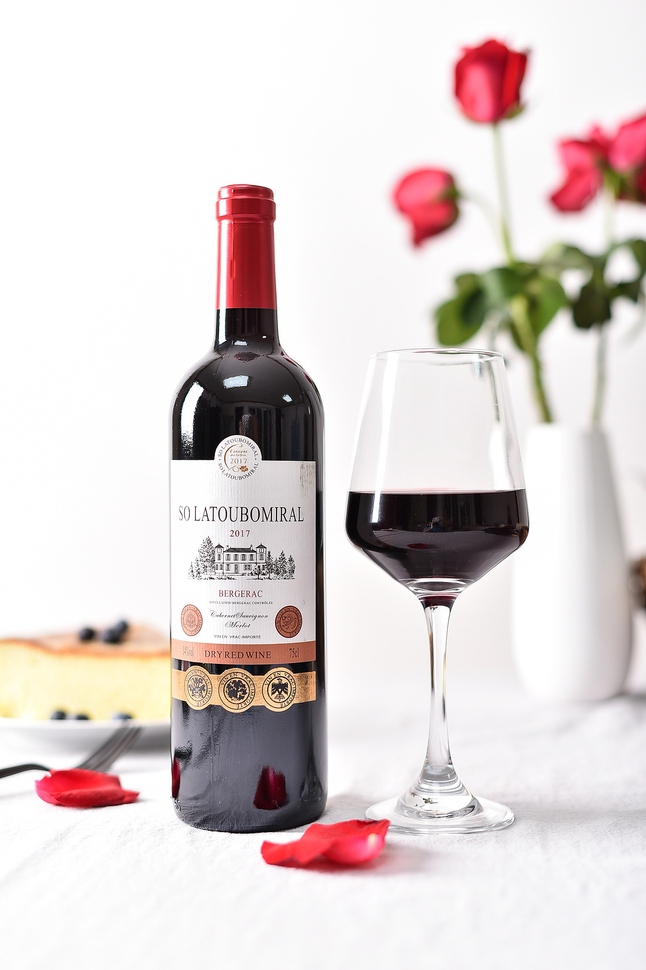 红酒（图ZMTY1MzI2MjE2） - 产品摄影 - 站酷设计师kuki视觉原创素材 - 站酷ZCOOL