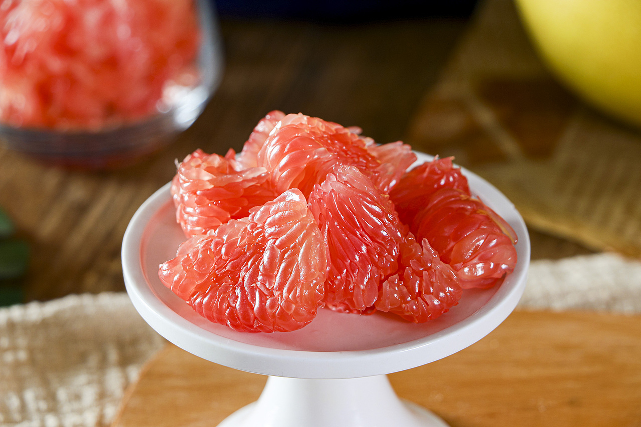 福建三红柚子 红心蜜柚 福建红心柚子 蜜柚新鲜水果（图ZMzU4NzAyNTg0） - 产品摄影 - 站酷设计师光绪摄影工作室原创素材 - 站酷ZCOOL