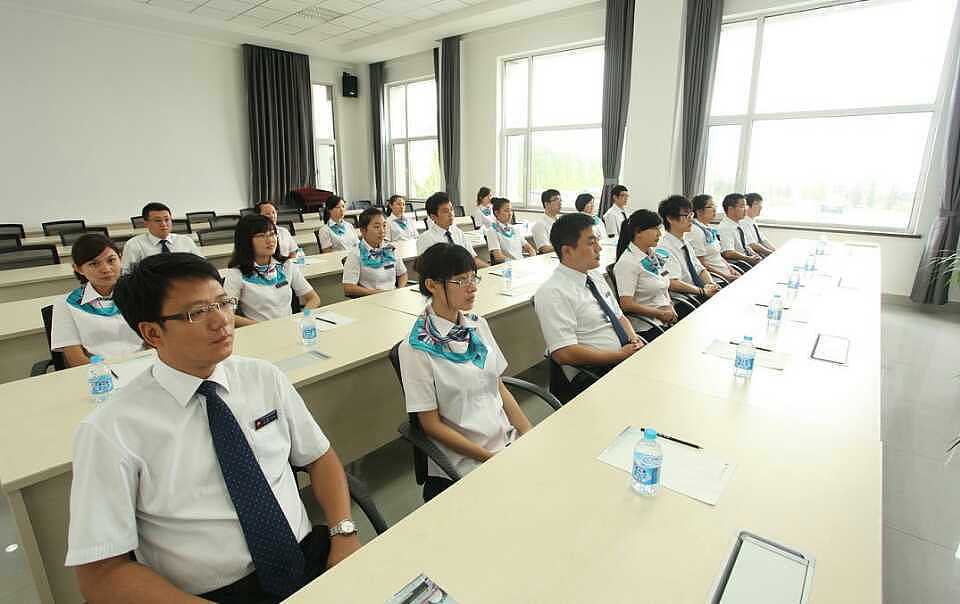 工业产品摄影,企业宣传摄影,大连产品样本摄影设计