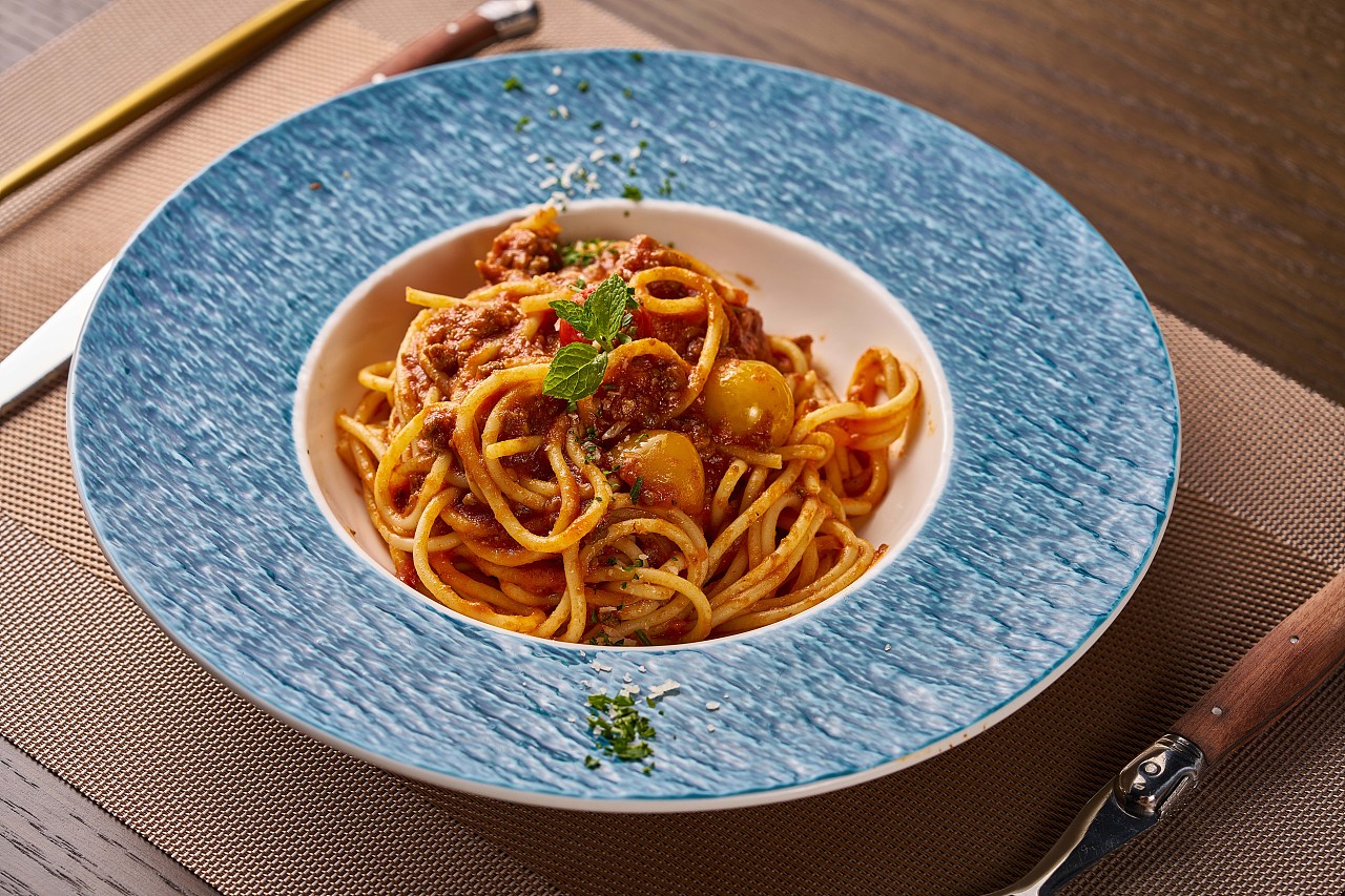 "从盘中到心间：一次视觉与味觉的双重盛宴"美食拍摄（图ZMzcwNTM5NjY0） - 美食摄影 - 站酷设计师番茄不吃鱼原创素材 - 站酷ZCOOL