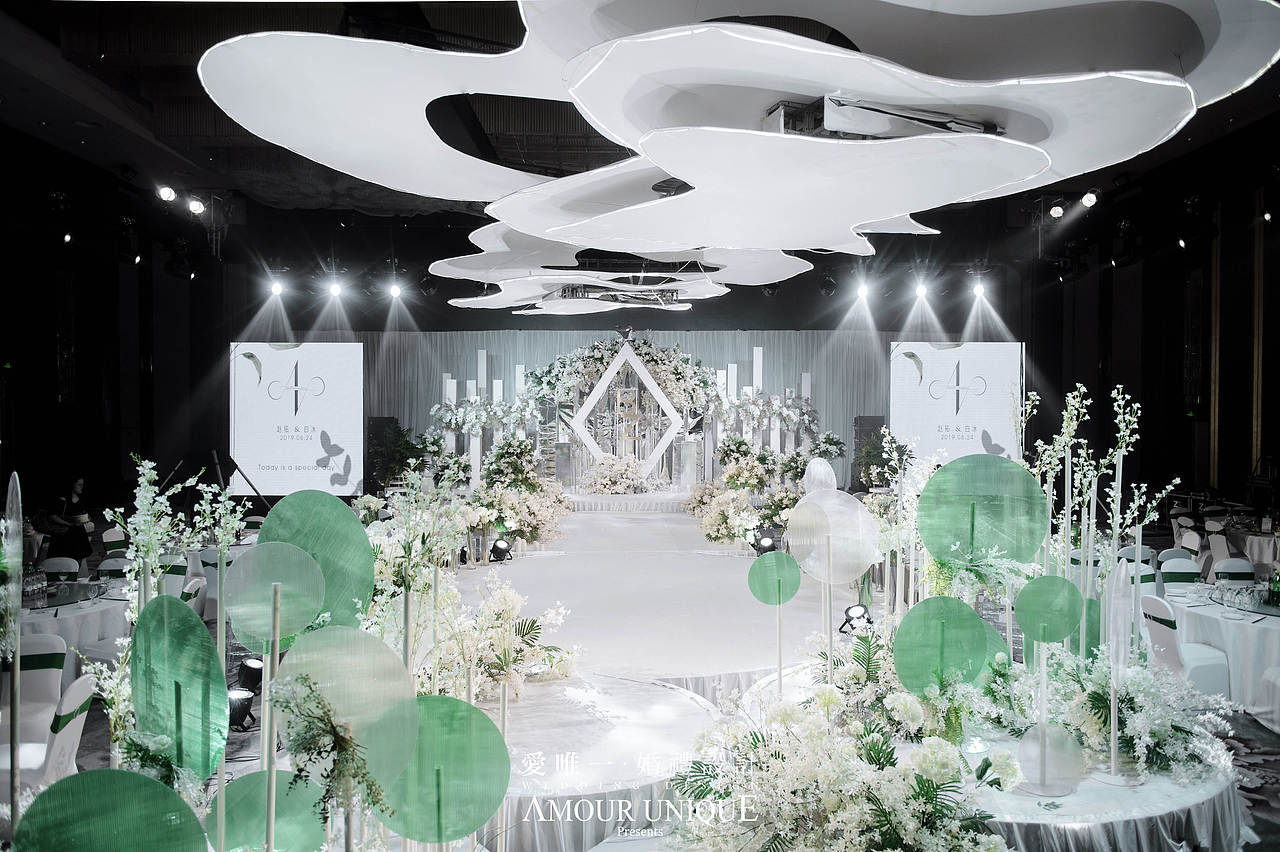 【涟漪】飞奔400公里去盐湖露营看星星