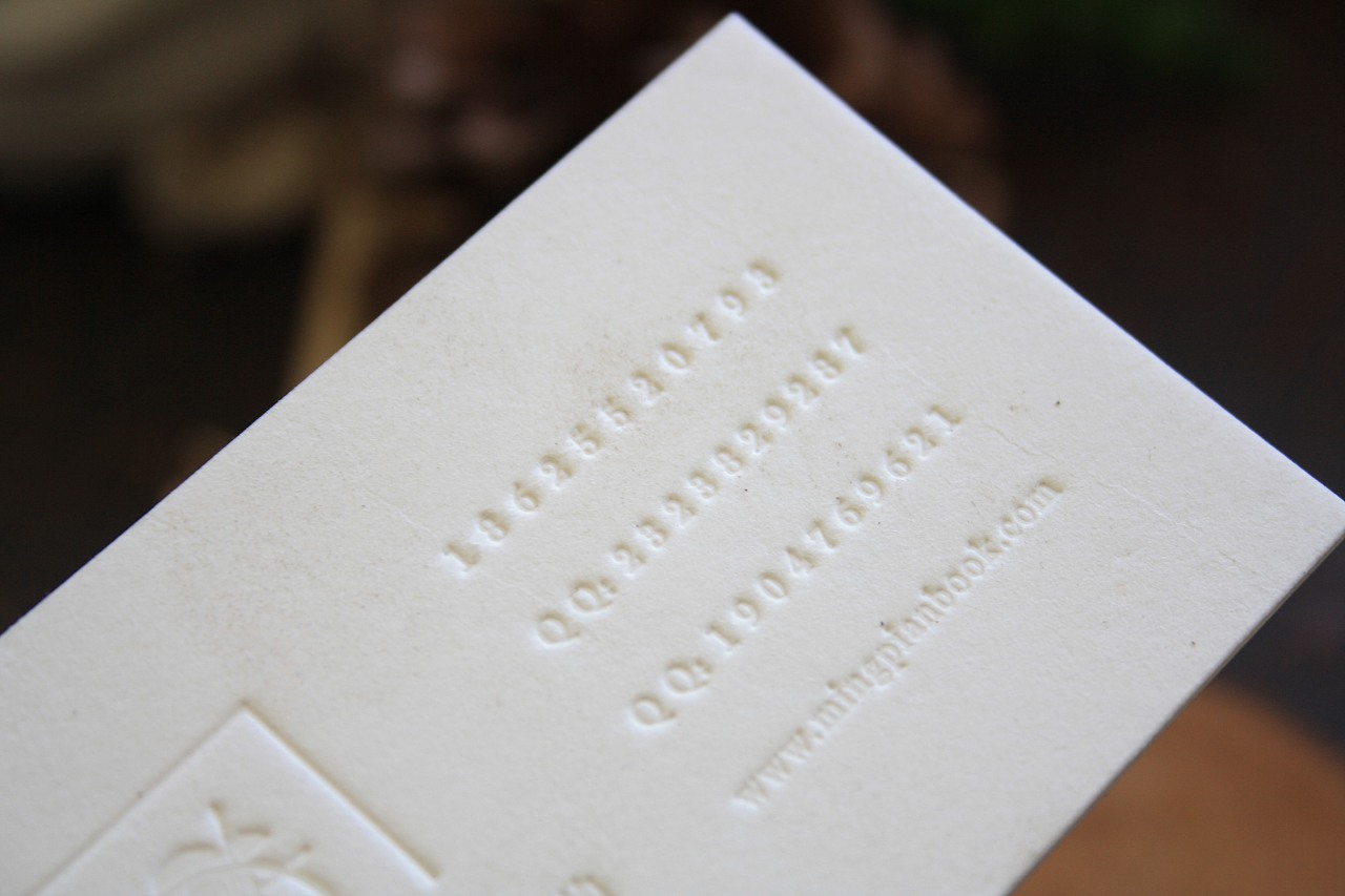 凸版名片letterpress凸版名片棉纸名片高端大气凸版名片装逼名片