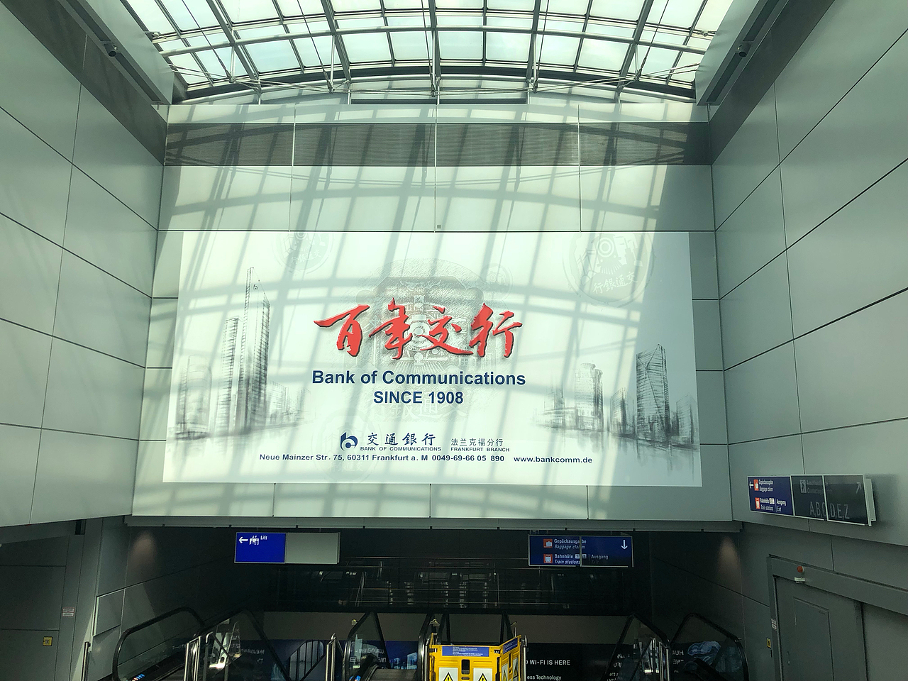 摄影 - 法国行 🇫🇷 / 展会 / 展馆 / 人文 / 法国（图ZMTg0NTI2MDg0） - 人文/纪实摄影 - 站酷设计师MrMaxlee原创素材 - 站酷ZCOOL