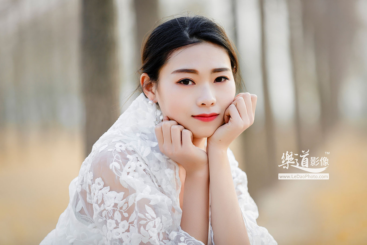 初冬的温暖（图ZMTAwMDc5OTIw） - 人像摄影 - 站酷设计师LeDaoPhoto原创素材 - 站酷ZCOOL