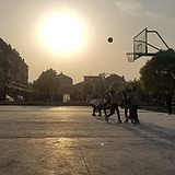 丶晓行的头像