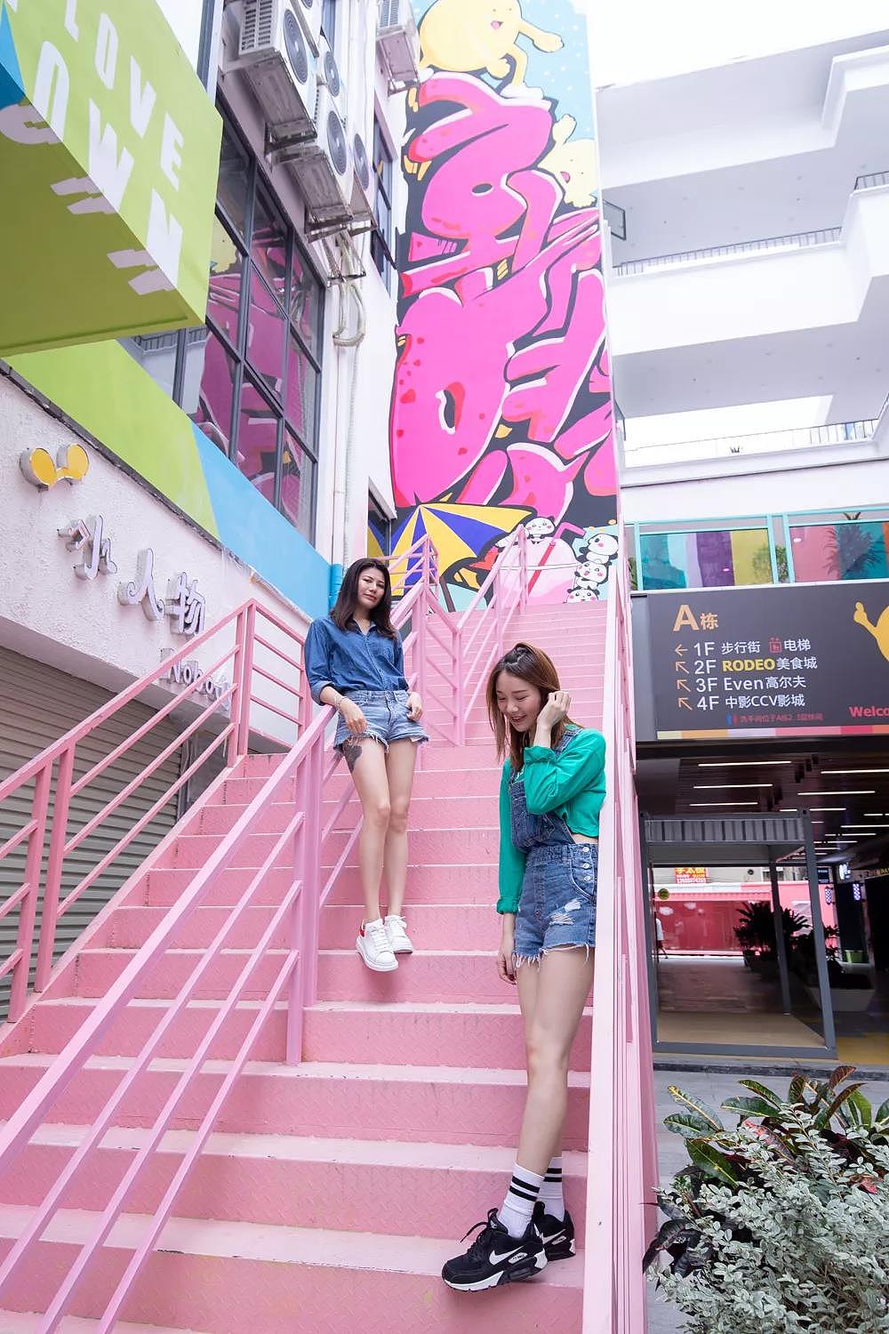 一个商场的墙绘设计施工（图ZMjA0MDExMjk2） - 绘画 - 站酷设计师墙绘设计师啊杰原创素材 - 站酷ZCOOL