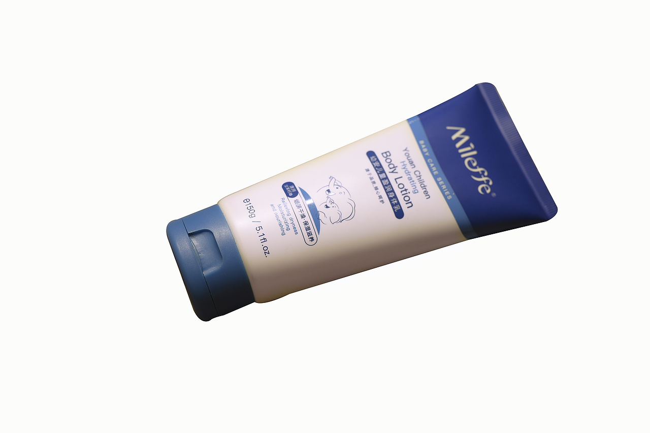 静物拍摄洗面奶