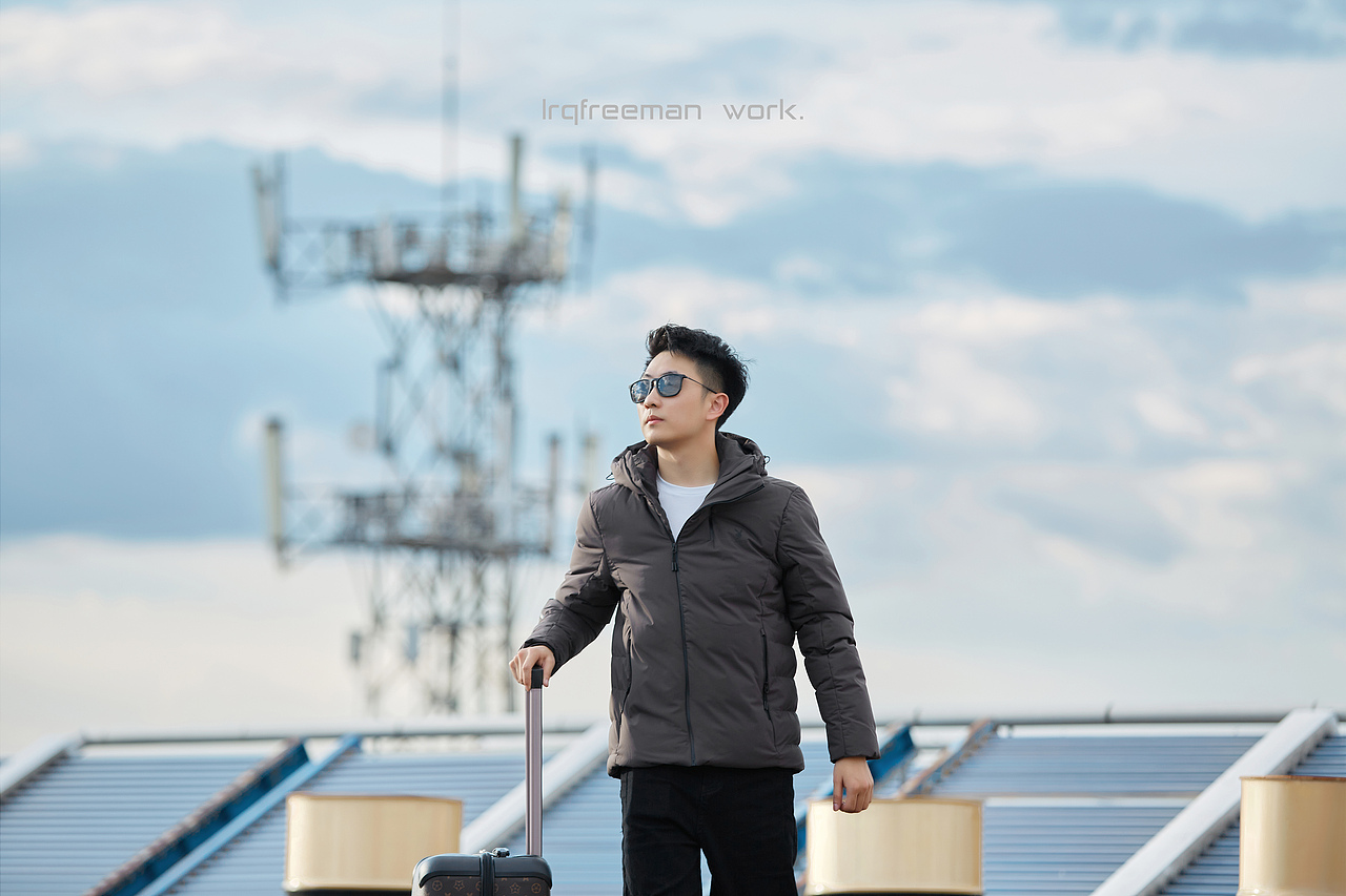 Aiweis冬装服装广告（图ZMjIxNzM3NjI0） - 时尚/艺术摄影 - 站酷设计师三城视觉原创素材 - 站酷ZCOOL