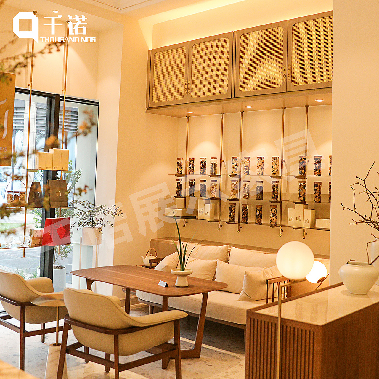 展柜专业定制广州展柜工厂烤漆展柜高档展柜（图ZMTQ4NzgzMTE2） - 展陈设计 - 站酷设计师专业定制展柜原创素材 - 站酷ZCOOL