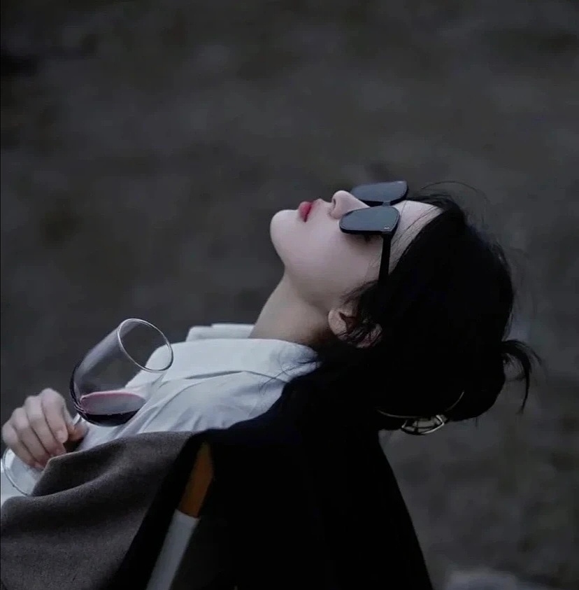 家人们，下个月我打算全职炒股，过来人有什么建议吗？（图ZMzQ0MzI3OTI4） - 其他 - 站酷设计师Z861887818原创素材 - 站酷ZCOOL