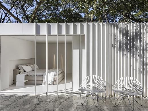 白色极简风集装箱住宅