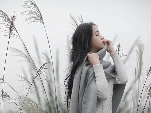 写真·灰色晴天