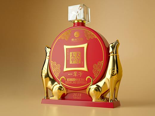 《戊戌狗年生肖邮票纪念酒》瓶型设计