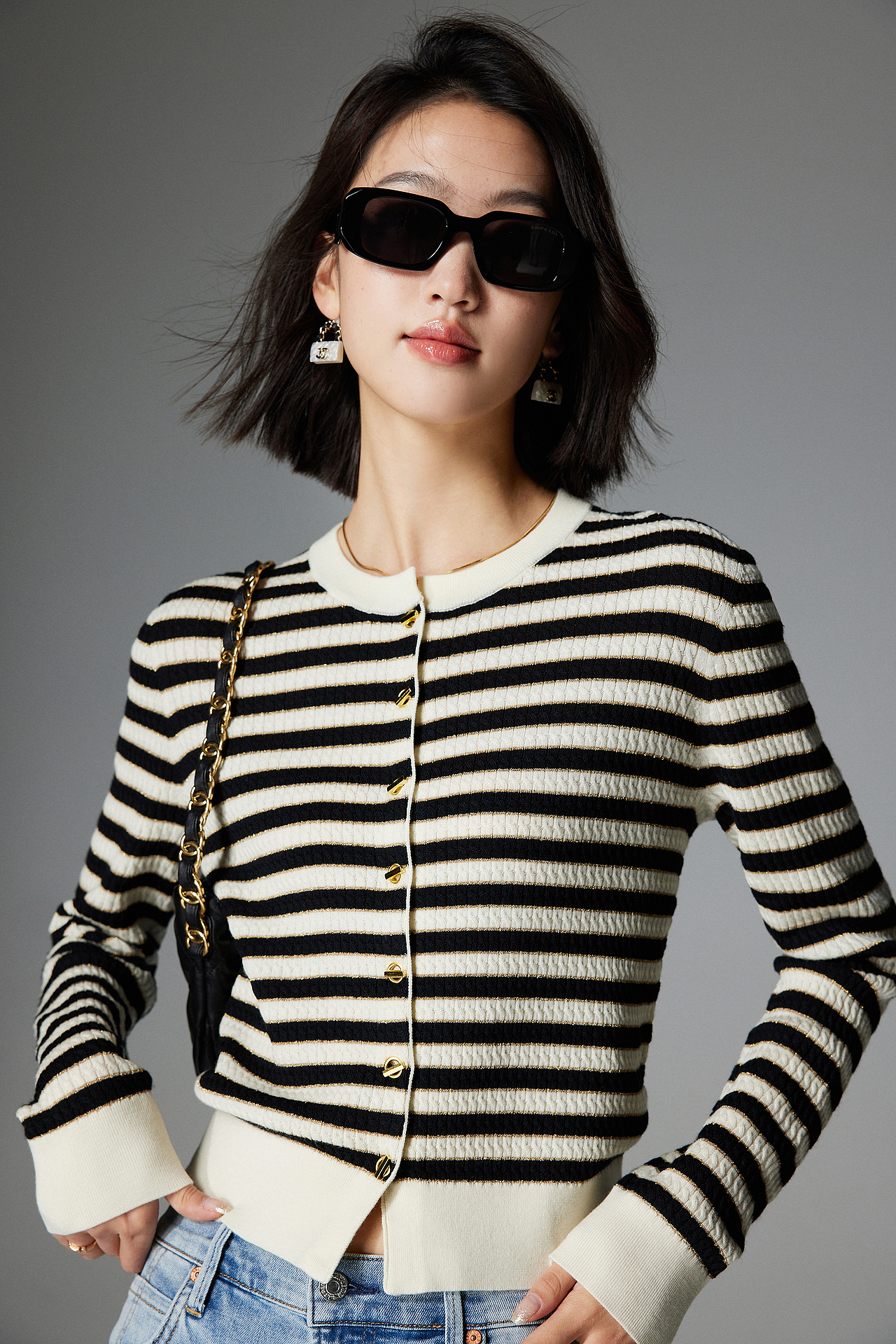 小岛微风/大路（图ZMzMxODMzMDYw） - 人像摄影 - 站酷设计师灵蹊原创素材 - 站酷ZCOOL