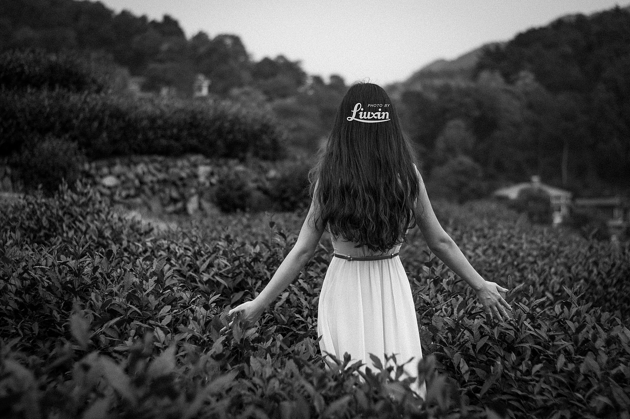 空即是色（图ZMjU3OTczMjA=） - 人像摄影 - 站酷设计师浮沉流星原创素材 - 站酷ZCOOL