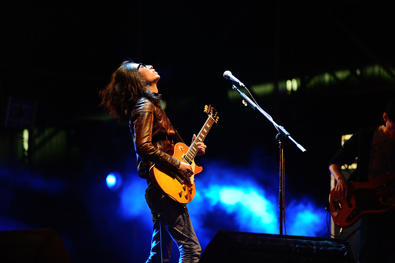 谢天笑 2017草莓音乐节 现场 舞台 摇滚君