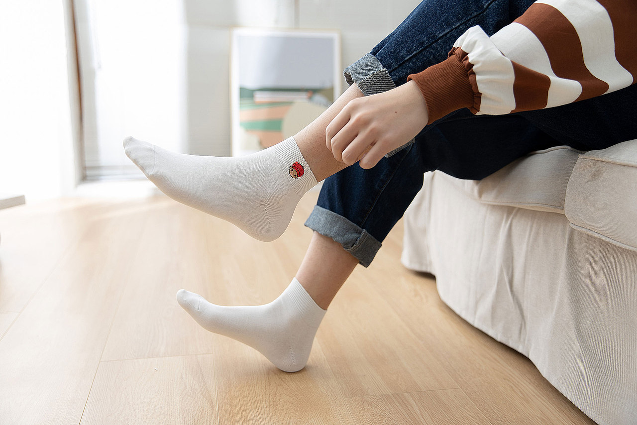 2020春夏男袜短袜刺绣日系袜子