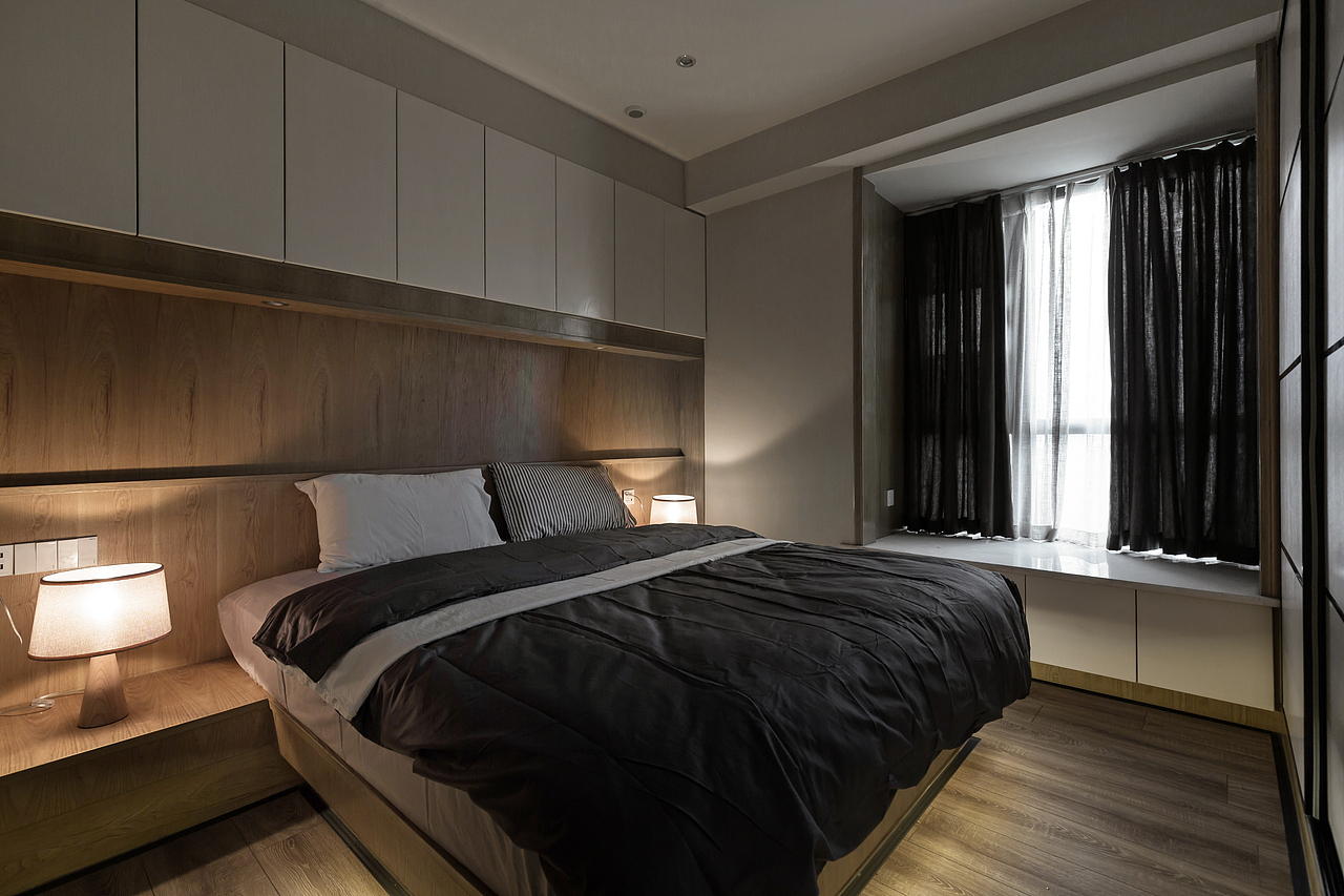 相较与主流风格设计对视觉感官的记忆诉求,日式更加注重于事物的如一日的思考,达到“物哀”,即真情流露,但过程低徊婉转