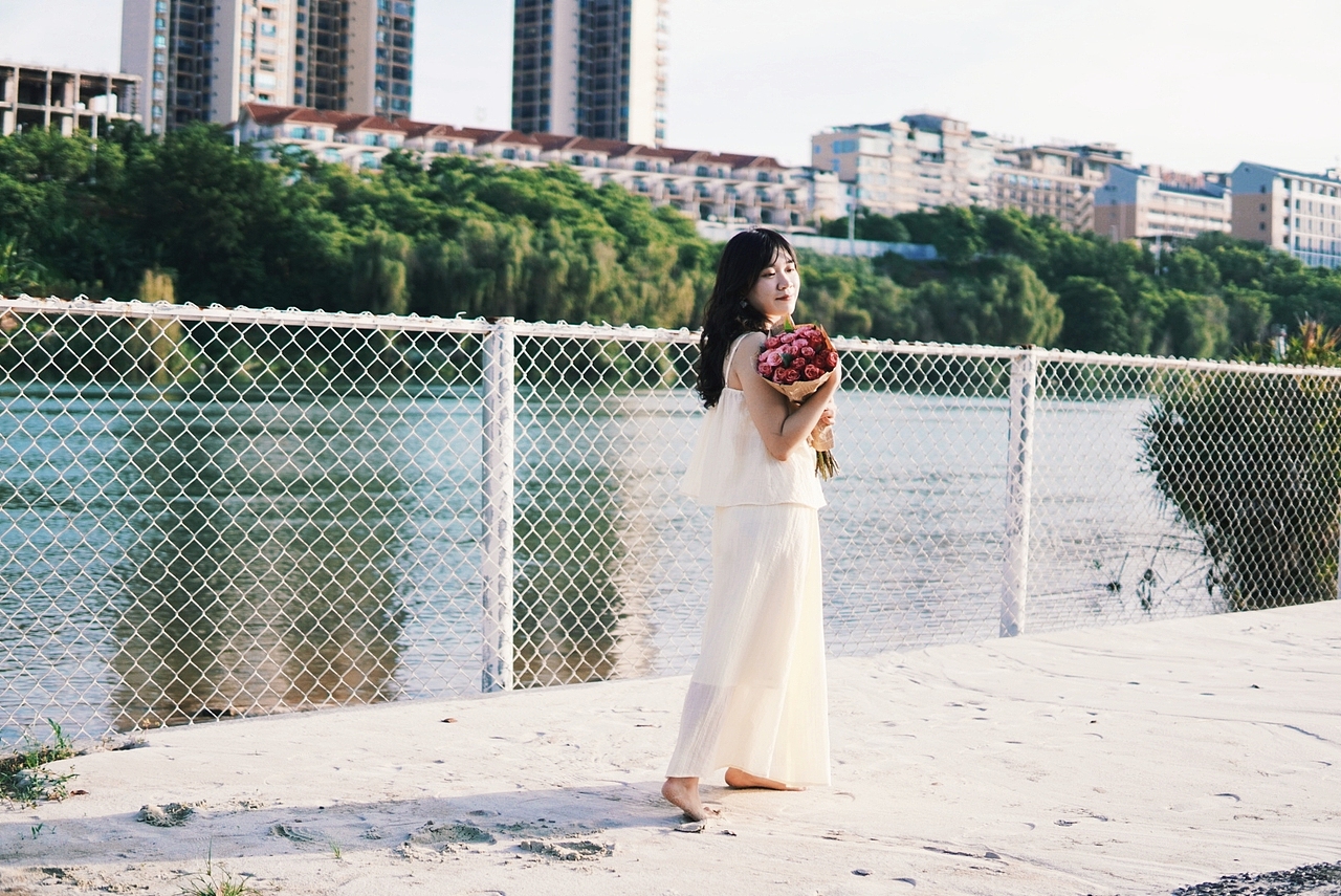 沙滩（图ZMzgwMDkwMzI0） - 人像摄影 - 站酷设计师四月的静原创素材 - 站酷ZCOOL