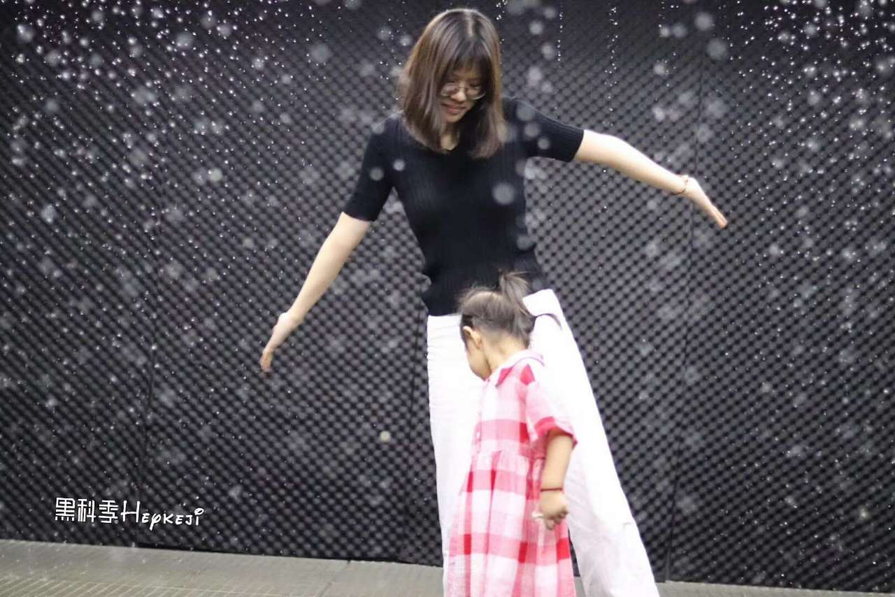 最美创意活动道具—逆战、水倒流(控雨)