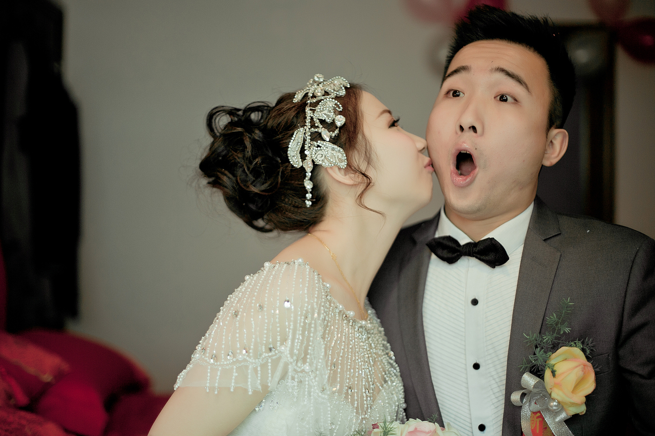 {李拓石}2015-1-1 婚礼作品（图ZMjY1NTk3MzY=） - 人像摄影 - 站酷设计师摄影师Barry原创素材 - 站酷ZCOOL