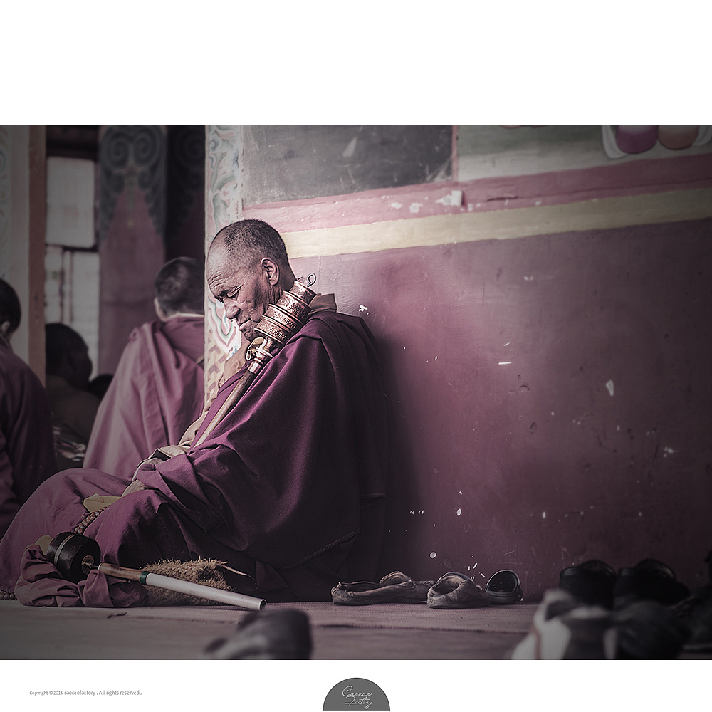 「色达亚青 序曲」（图ZMTczMjA4NzY=） - 人文/纪实摄影 - 站酷设计师caocaofactory原创素材 - 站酷ZCOOL