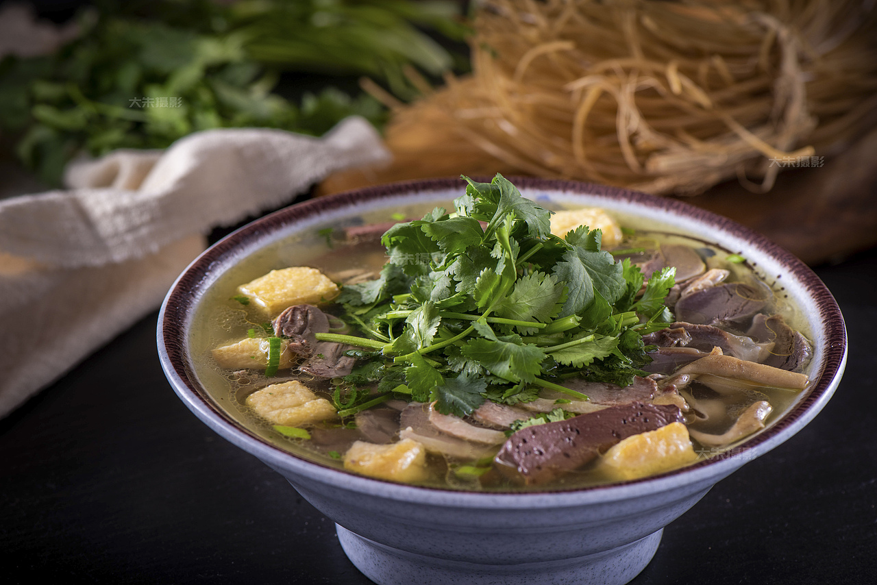 金陵小吃系列 鸭血粉丝汤