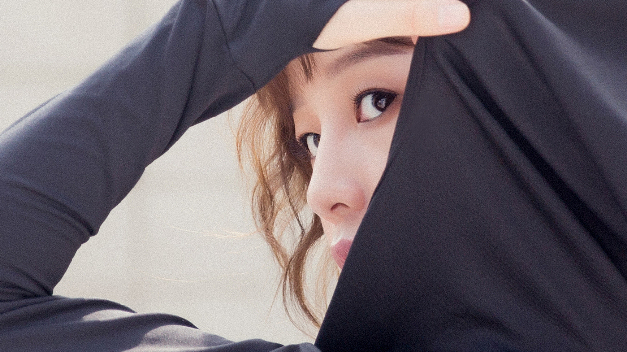 运动挥洒的汗水和那曼妙的曲线