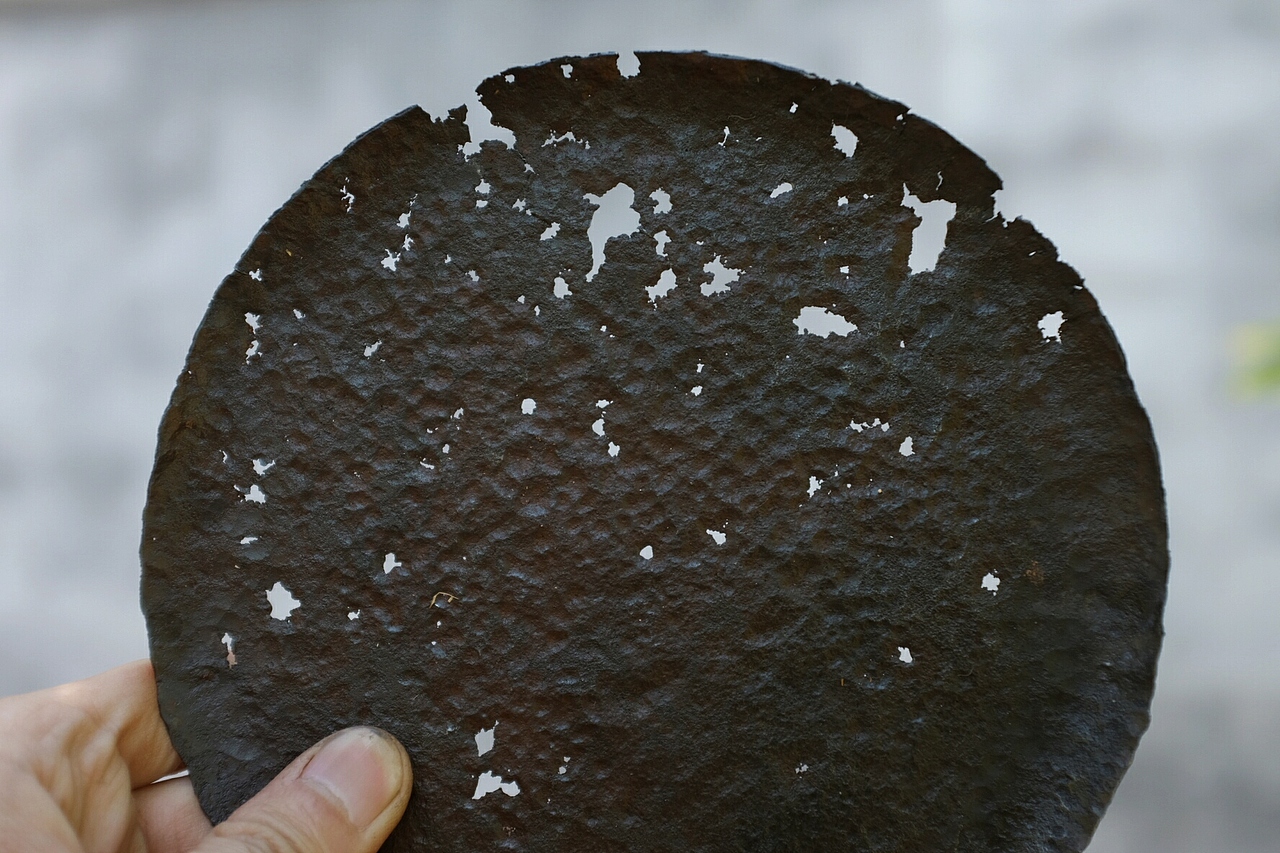 虽然残缺,但很完整。