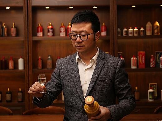 御奢坊15年高端商务酒