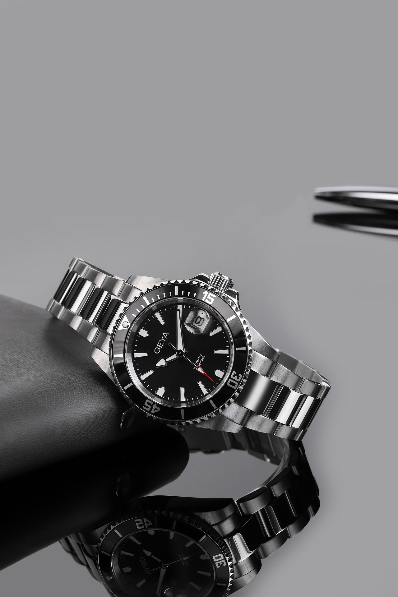 手表精修（图ZMTUxMjA0NTg4） - 修图/后期 - 站酷设计师猪猪侠001原创素材 - 站酷ZCOOL